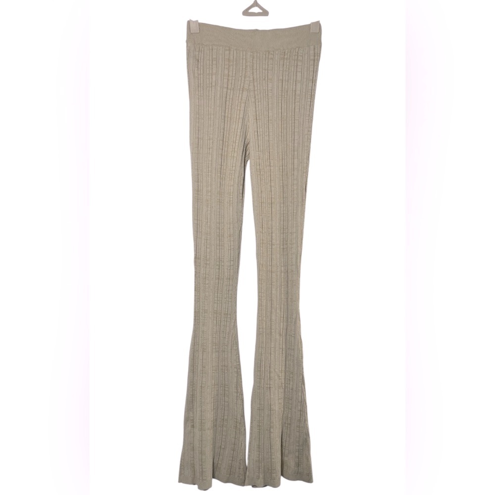POL Ribbed Flare Legging in Oatmeal - Picture 2 of 6